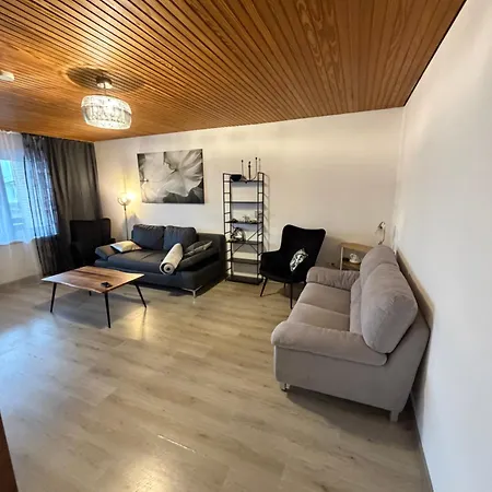 Zentrale Mit Balkon&parkplatz *