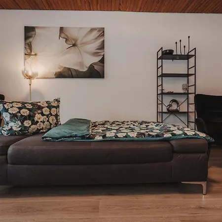Lejlighed Zentrale Mit Balkon & Parkplatz Bad Zwischenahn